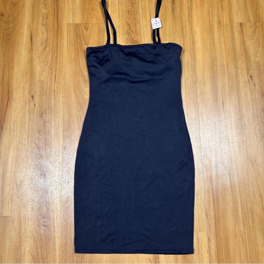 Vassarette Black Bodycon Mini Dress with Spaghetti Straps size:L